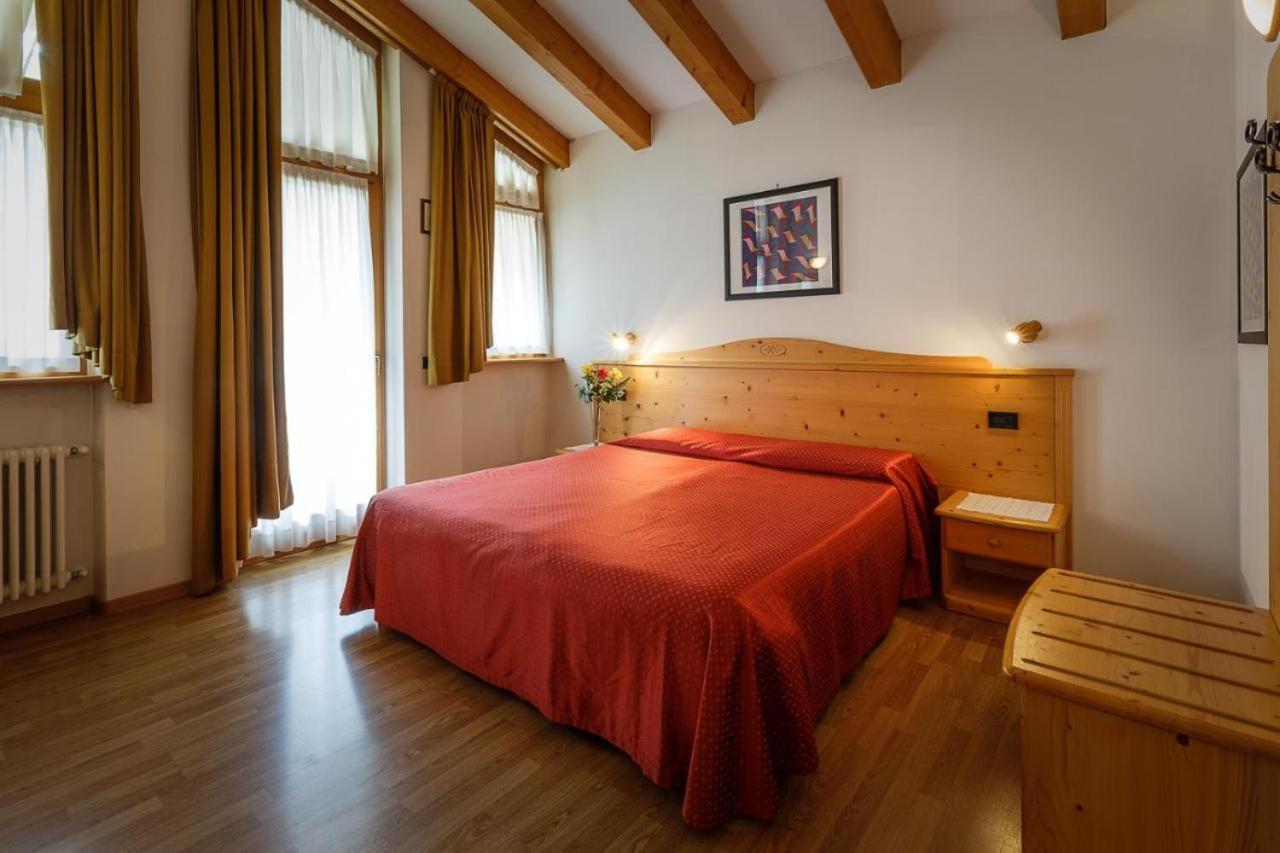 פינזולו Hotel La Locanda מראה חיצוני תמונה