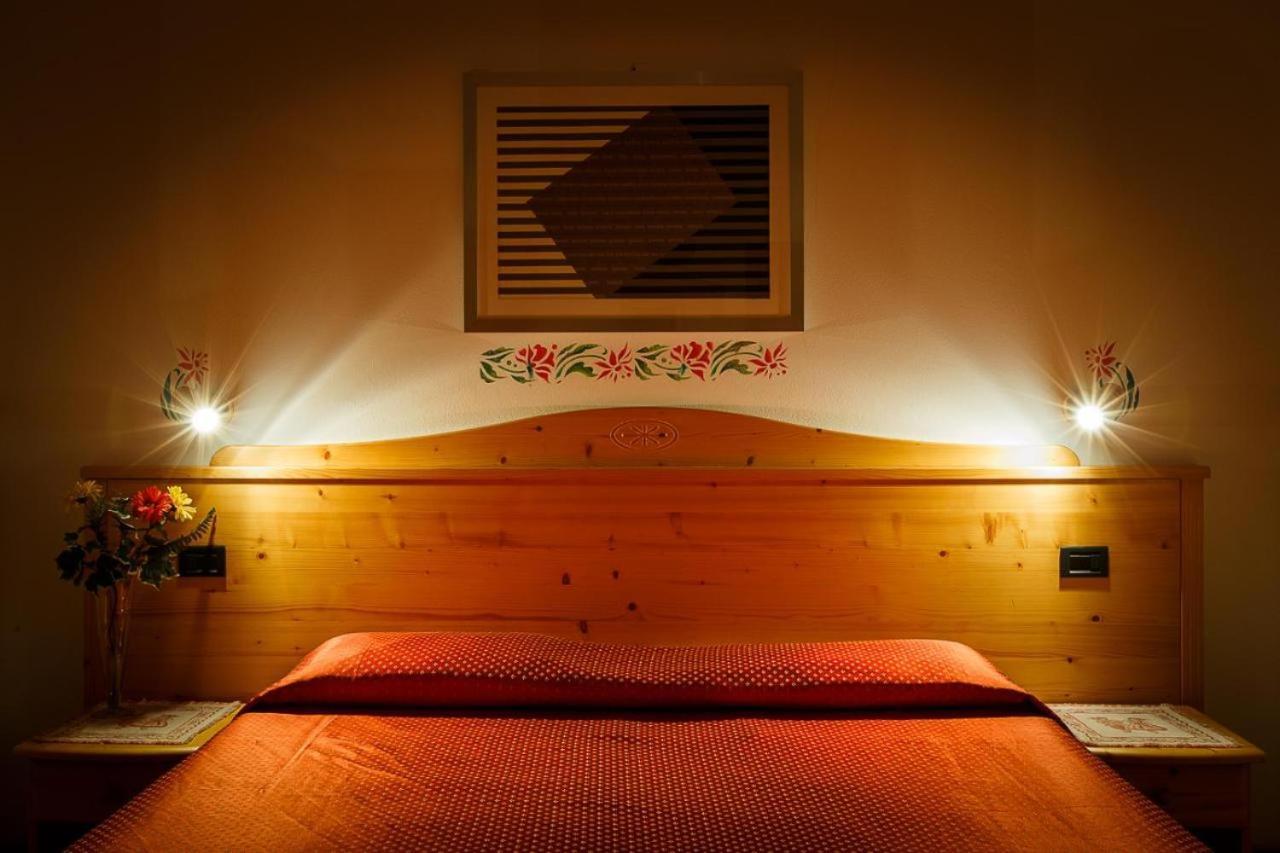 פינזולו Hotel La Locanda מראה חיצוני תמונה